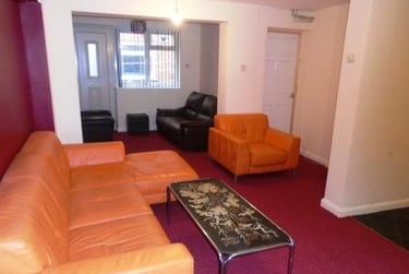 9 bed house, Derby Road, Fallowfield, Fallowfield, Manchester, M146US - Image 3